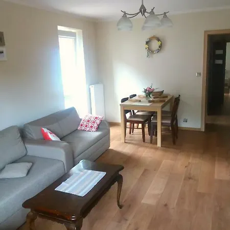 Apartament Marta Apartment *